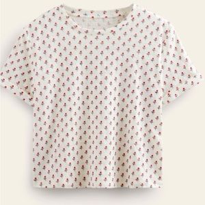 ✨ Boden NWT White w/ flower print crop tee